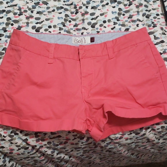 Shorts - Picture 1 of 1